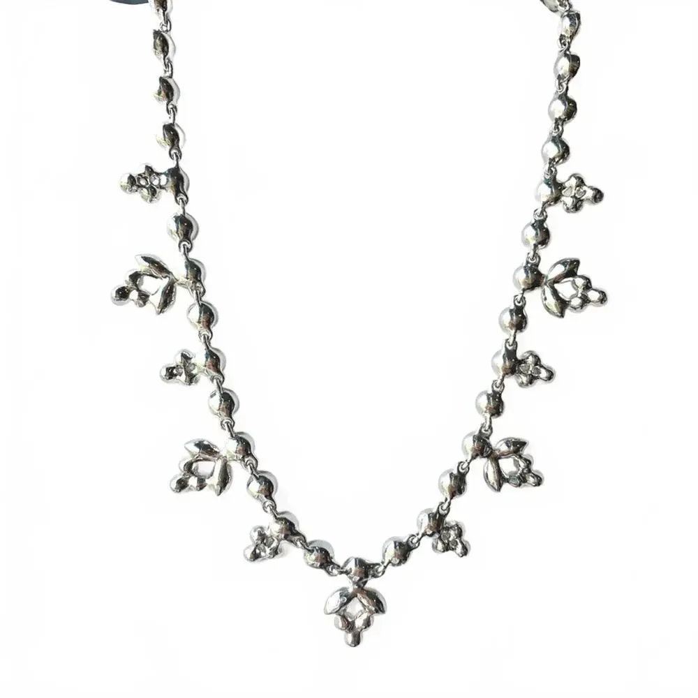Givenchy Swarovski Crystal Cluster Collar Necklace Silver Tone NWT - Picture 4 of 7